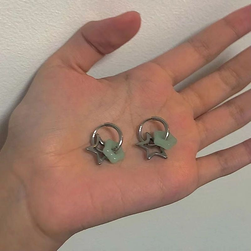 Fashion Chinese Style Pentagram Ear Clip Women